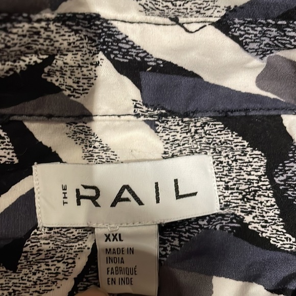 Casual short sleeve button down - Picture 3 of 3